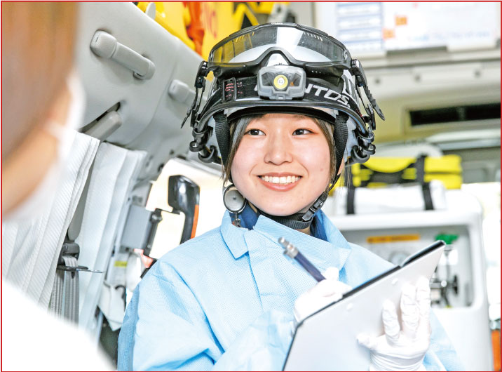 救急救命士学科の学生