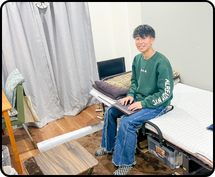 学生マンションで１人暮らし