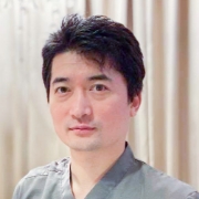 中間 善也先生