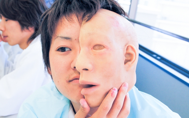 全技協認定顎顔面補綴技工士