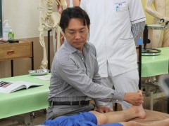 【鍼灸師学科】オリンピック金メダリストのトレーナー・小松武史先生 来日！