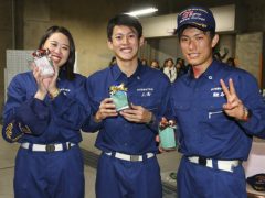 左から順に、昼間部の篠本さん、三浦くん、鞭馬くん