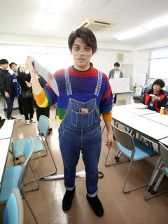 恐怖！カラフル男