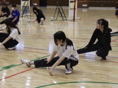 足もしっかり伸ば～す