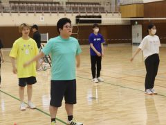 ケガをしないように準備体操！