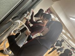 初めての体験にドキドキ！上手く巻けるかな？？