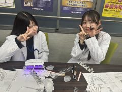歯科技工士学科のネイルチップ作り体験♡女子に大人気でした！
