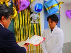 卒業証書授与！