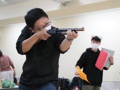 鍼灸師学科の山口先生🔫