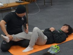 山田先生からストレッチやトレーニング方法を伝授！