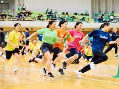 大接戦の女子レース！