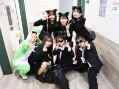 オシャレな黒仮装にヨッシーの差し色がマッチ！