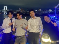東京の夜景とイケてるメンズ
