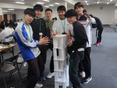 みんなで協力してタワーを建設！